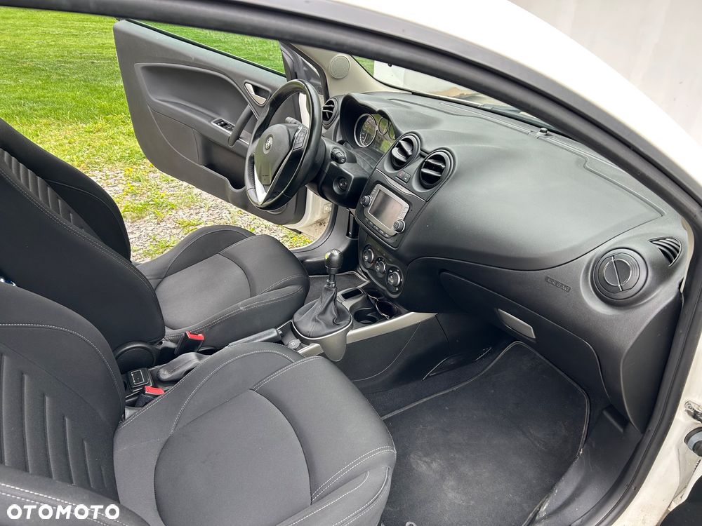 Alfa Romeo Mito 1.4 - 8