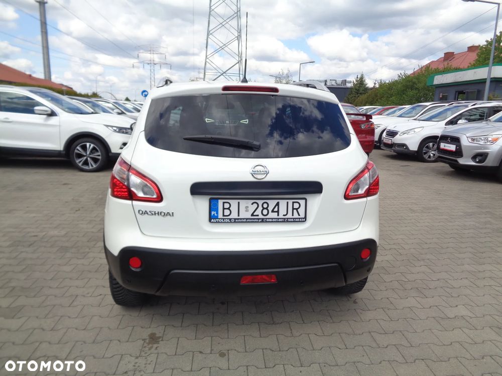 Nissan Qashqai 1.6 Visia CVT - 6
