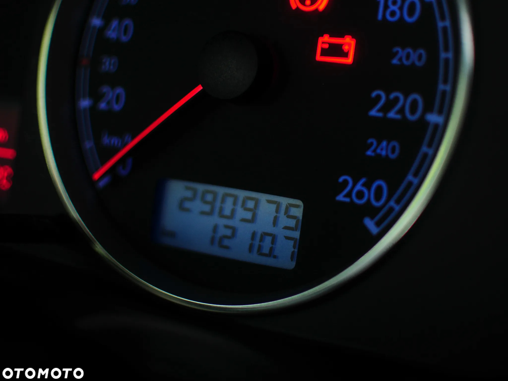 Volkswagen Passat - 11