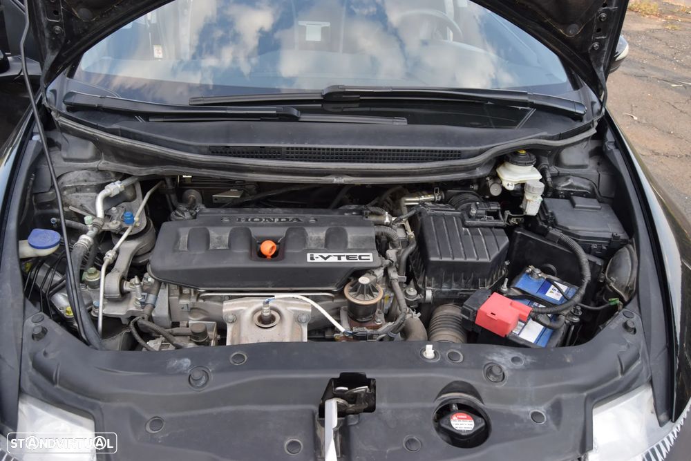 Honda Civic 1.8 Sport - 24