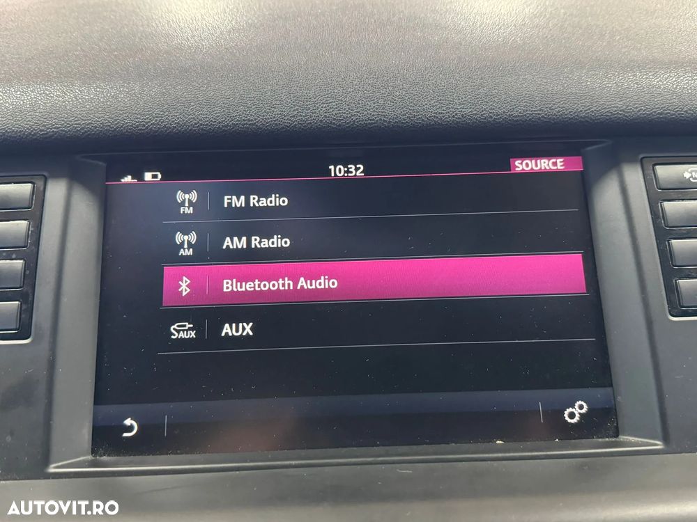 Land Rover Discovery 2.0 L TD4 SE - 32