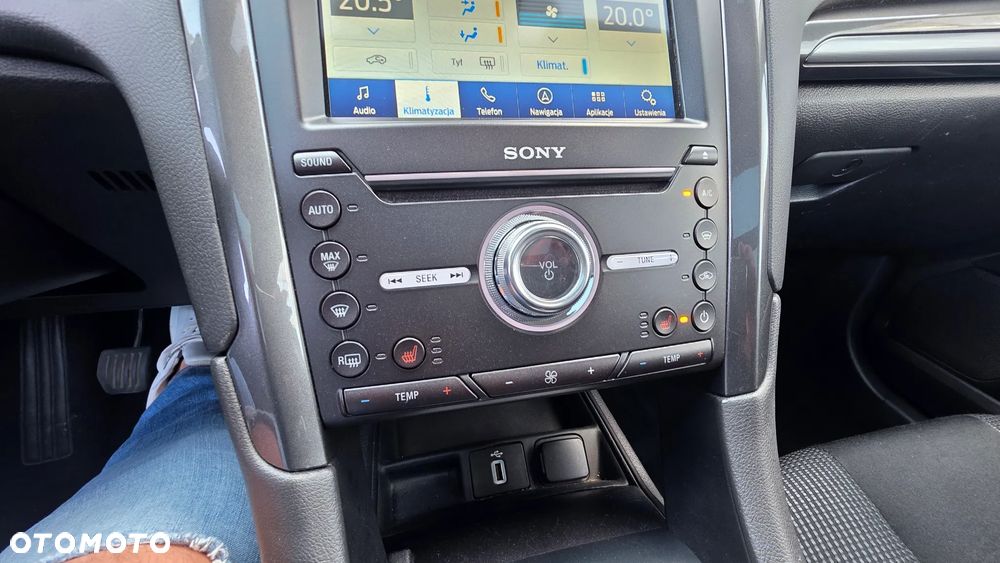 Ford Mondeo 2.0 TDCi STart-Stopp Titanium - 21