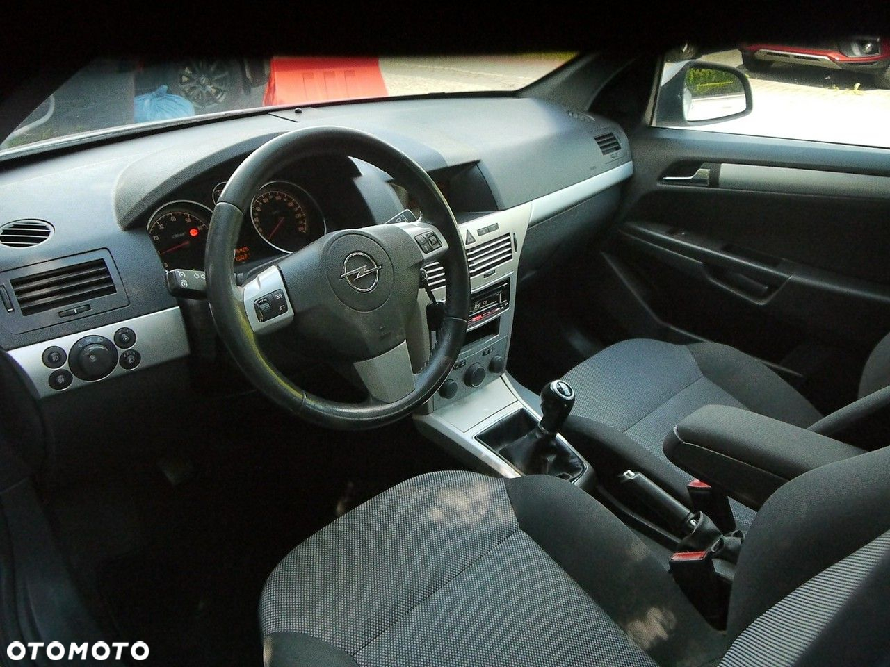 Opel Astra 1.6 Caravan Sport - 23