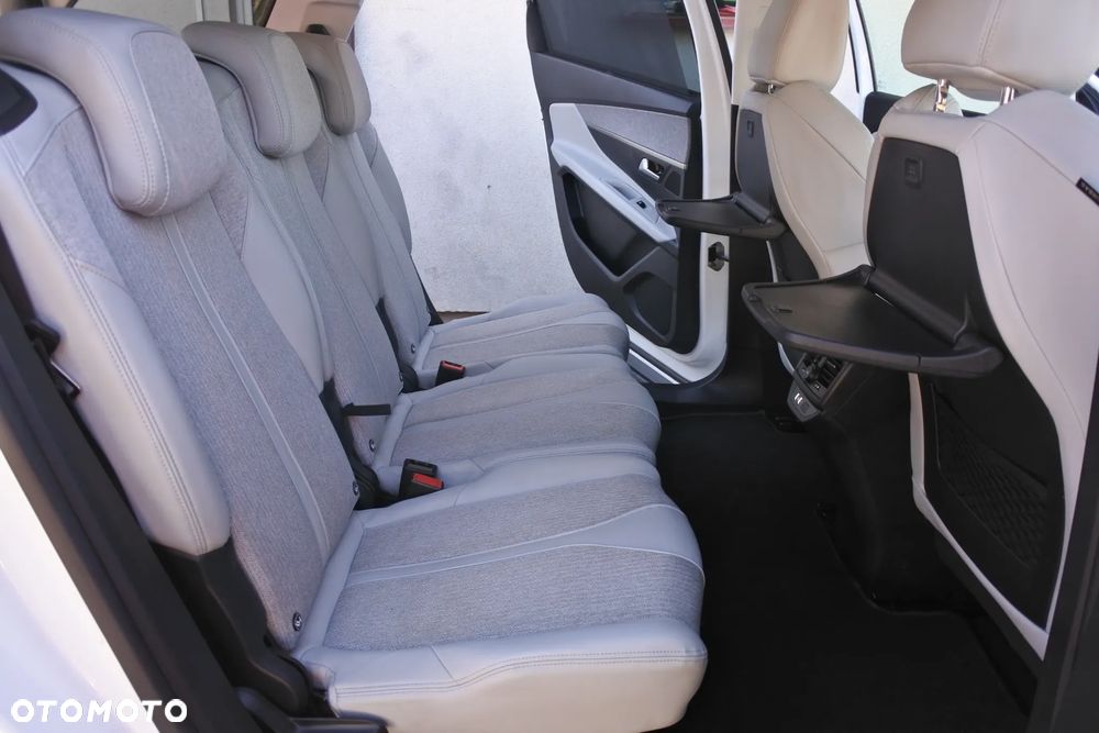 Peugeot 5008 2.0 BlueHDI GT S&S EAT8 - 8