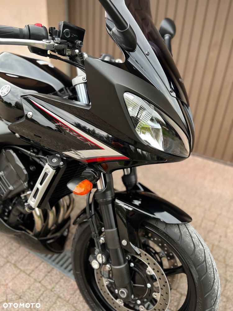 Yamaha FZ6 - 3