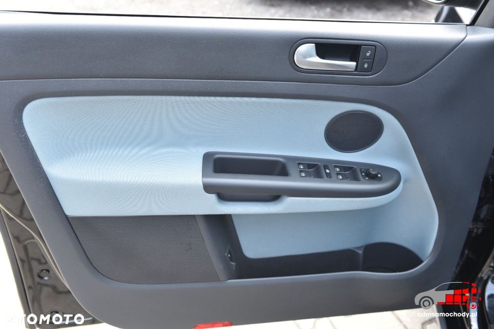 Volkswagen Golf - 15