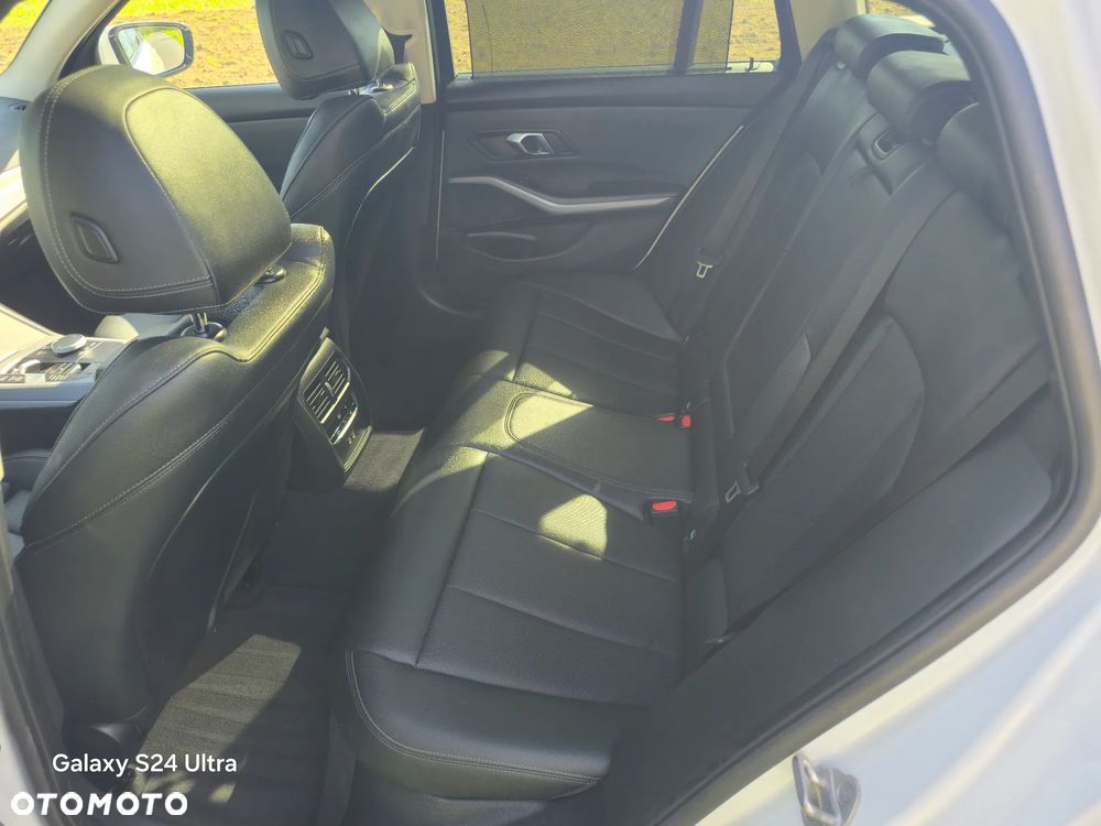 BMW Seria 3 - 31