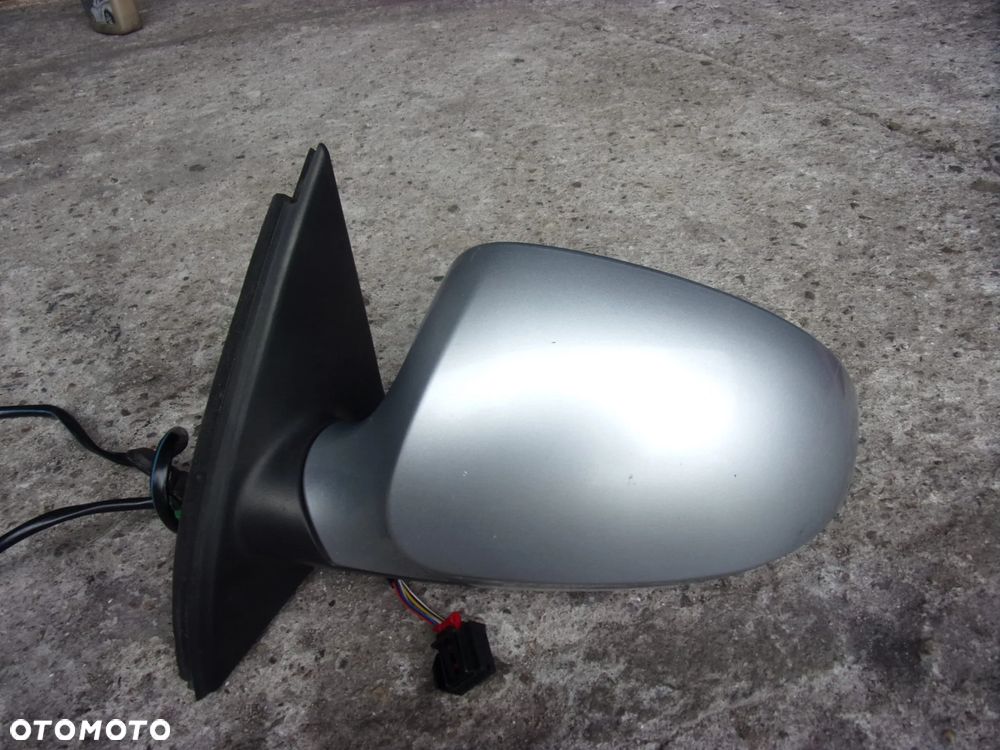 Lusterko lewe zewnętrzne 6PIN LA7W VW Passat B6 kombi  3C0857933 - 2