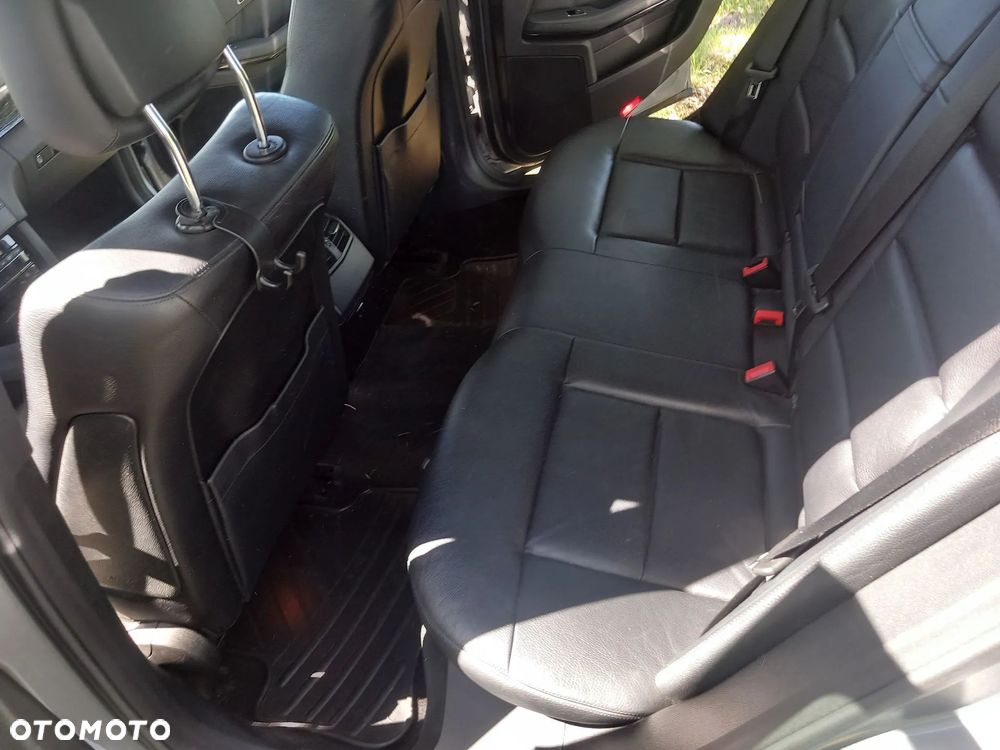 Mercedes-Benz Klasa E 250 CDI 4-Matic BlueEff Avantgarde - 18