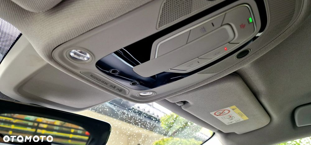 Audi A6 Avant 40 TDI S tronic design - 23