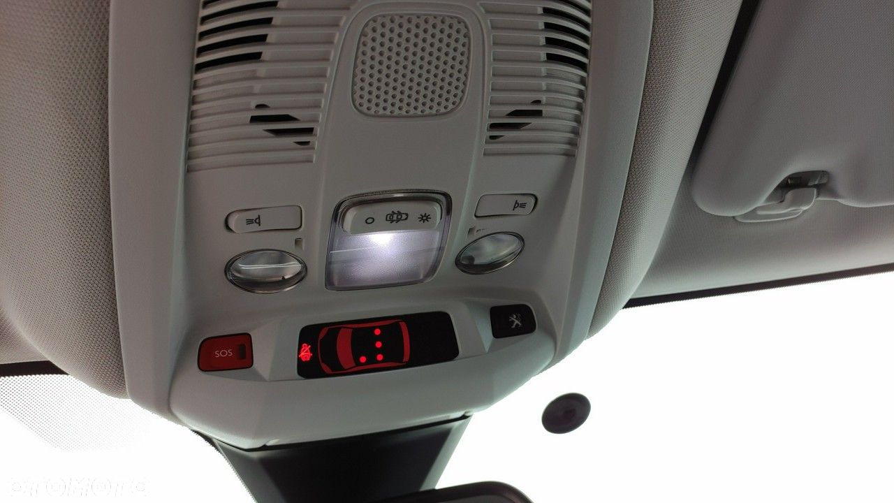 Peugeot 3008 - 31