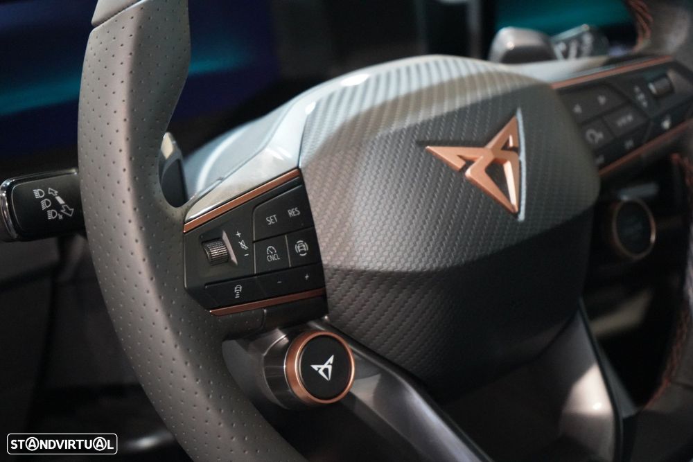 Cupra Formentor 1.5 e-Hybrid DSG - 9