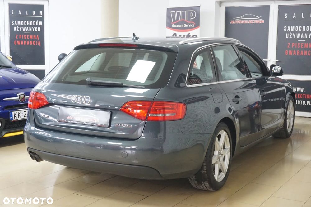 Audi A4 Avant 2.0 TDI - 4
