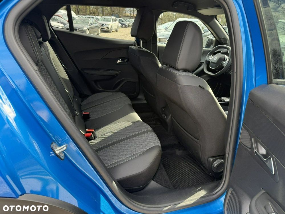 Peugeot 2008 1.2 PureTech Allure S&S EAT8 - 22