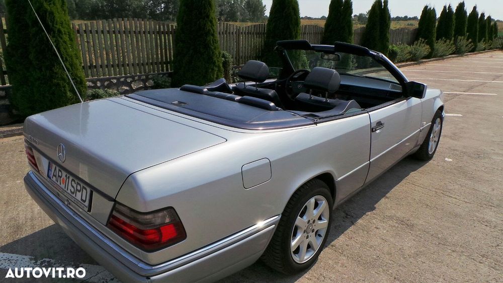Mercedes-Benz E - 14