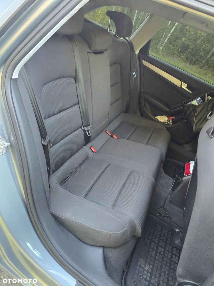 Audi A4 Avant - 27