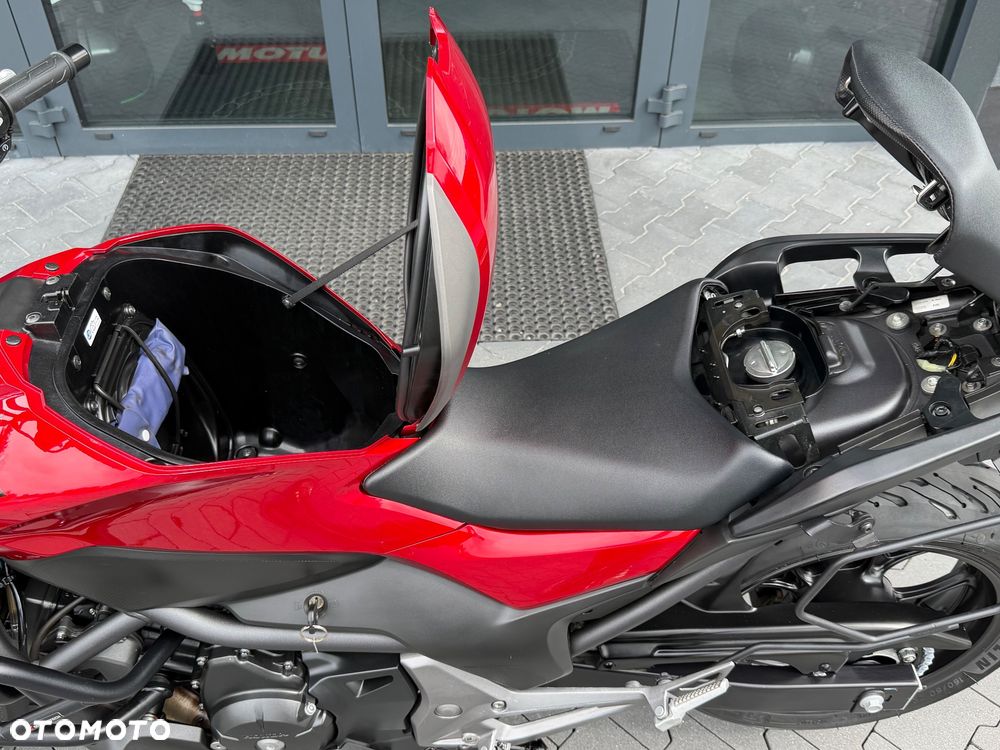 Honda NC - 25