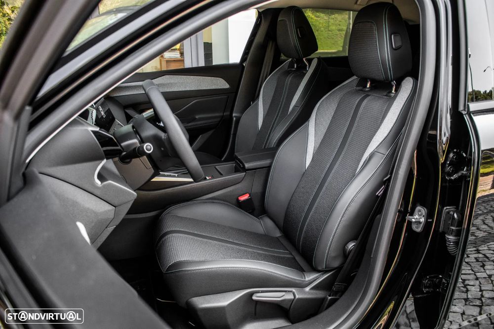 Peugeot e-308 156 Allure - 30