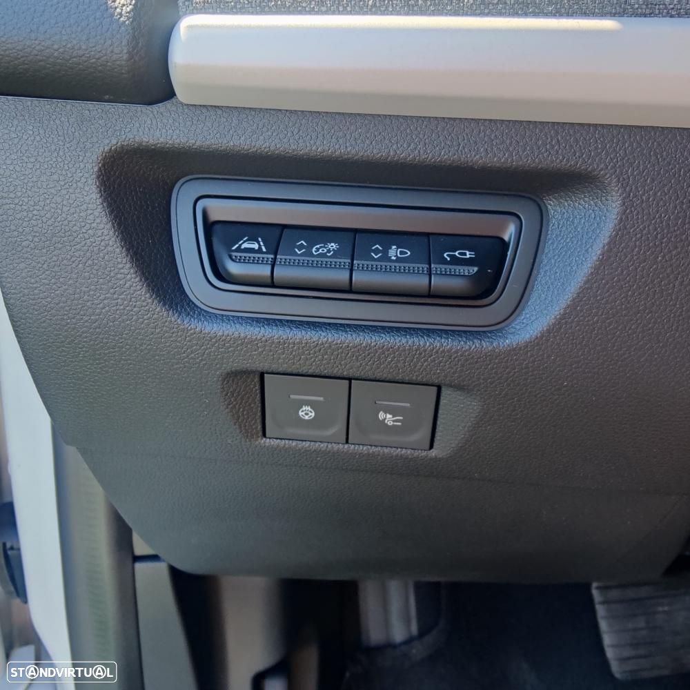 Renault Zoe (c/ Bateria) 41 kwh Life c/ LIMITED Pack - 18