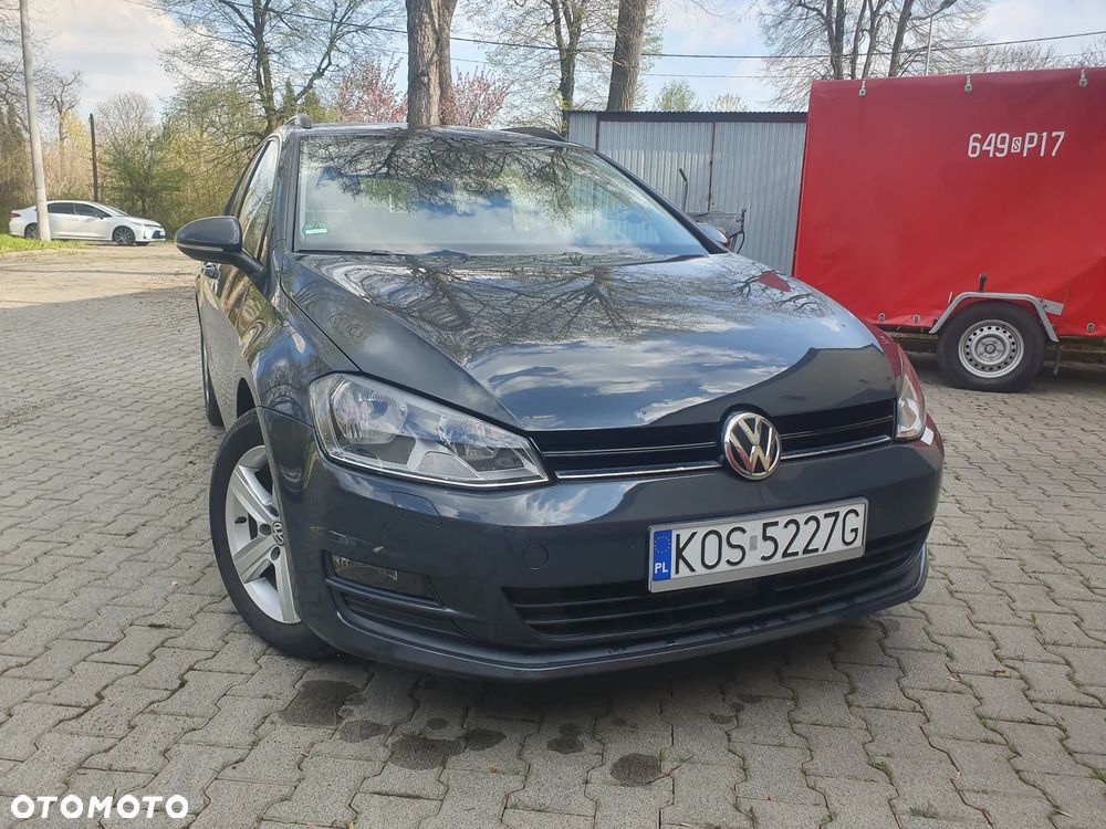 Volkswagen Golf 1.6 TDI BlueMotion Technology Lounge - 3