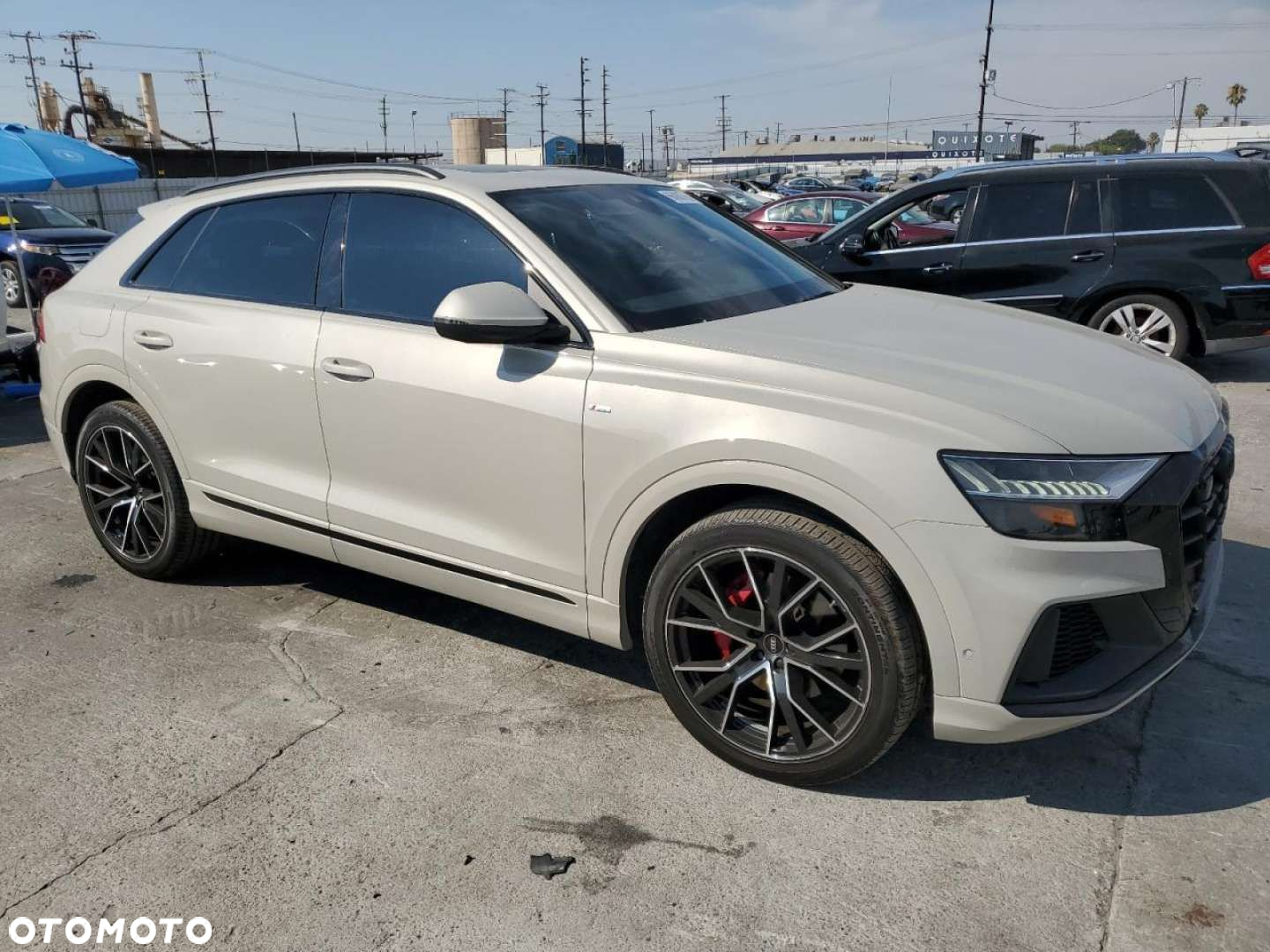 Audi Q8 - 9