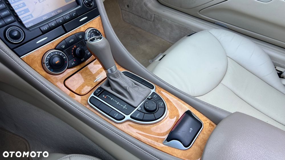 Mercedes-Benz SL 500 7G-TRONIC - 19