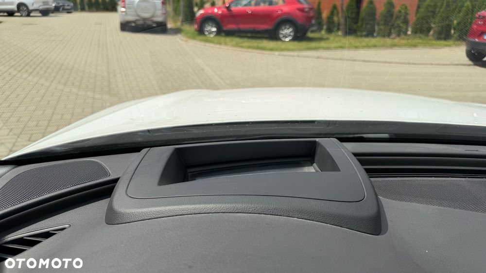 Audi A6 Avant 2.0 TDI Ultra S tronic - 20