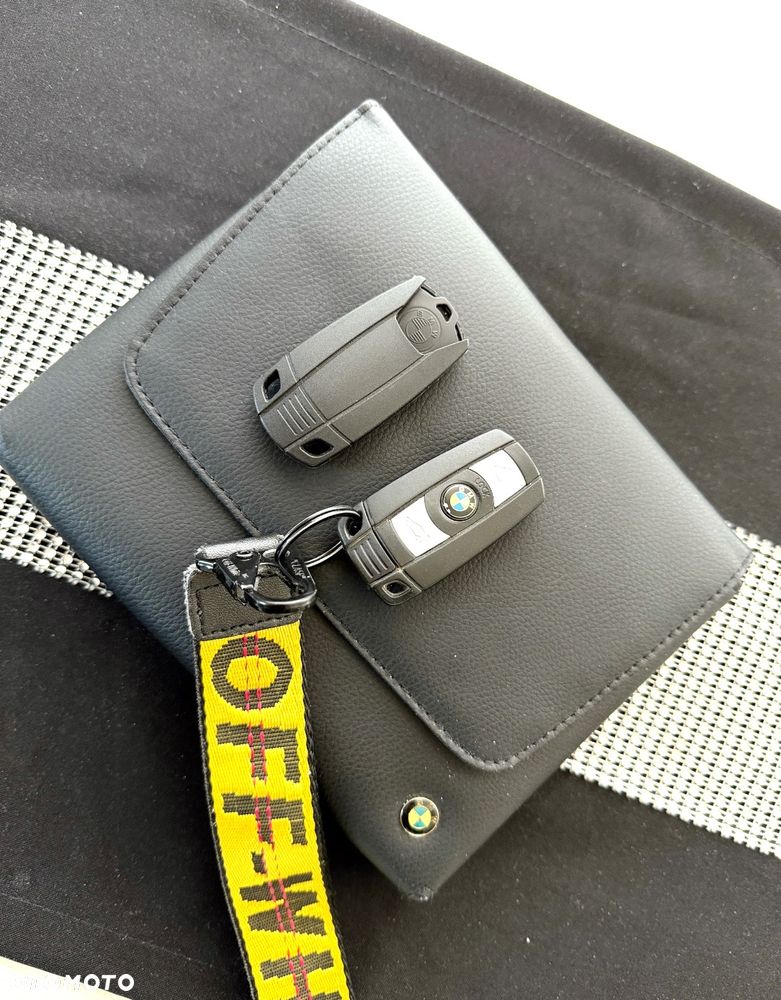 BMW Seria 5 525i Edition Exclusive - 31