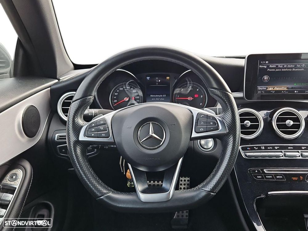 Mercedes-Benz C 220 d Cabrio 4Matic 9G-Tronic AMG Line - 17