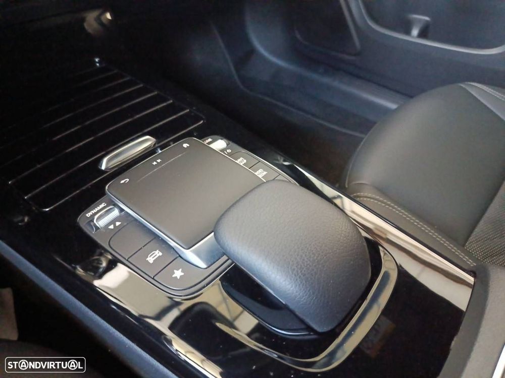 Mercedes-Benz CLA 180 d Shooting Brake Style Aut. - 19