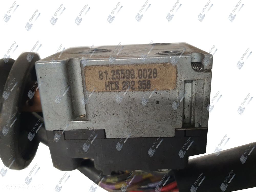 PRZELACZNIK ZESPOLONY POD KIEROWNICE MAN F2000 F90  81255090028 - 3