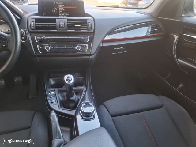 BMW 116 i Sport Line - 10