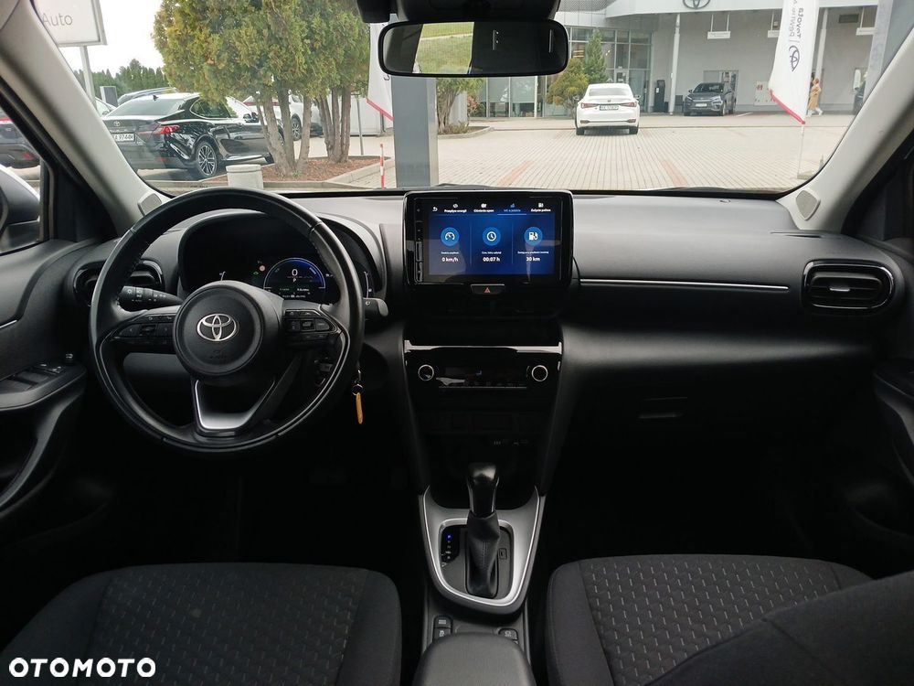 Toyota Yaris Cross - 11