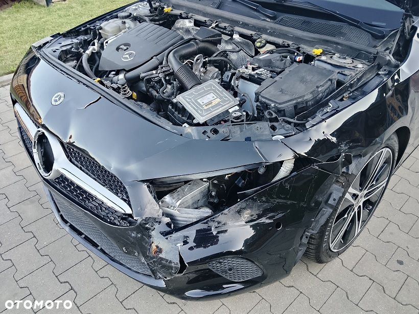 Mercedes-Benz Klasa A 200 7G-DCT Special Edition - 12