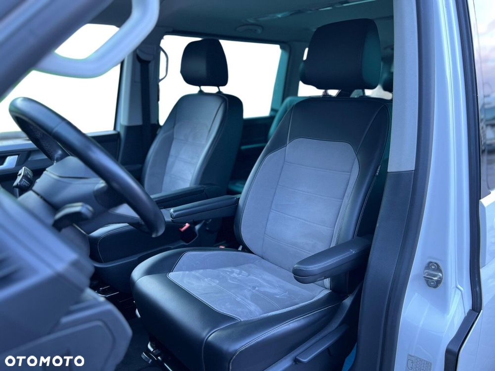 Volkswagen Multivan - 17