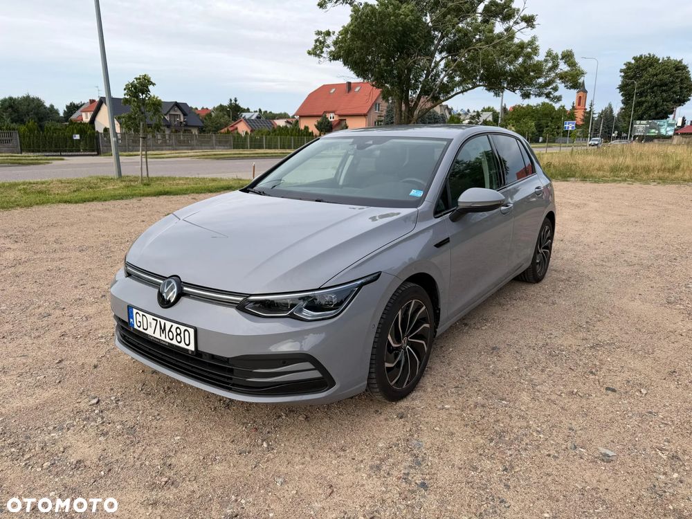 Volkswagen Golf 1.5 eTSI EVO Style DSG - 1