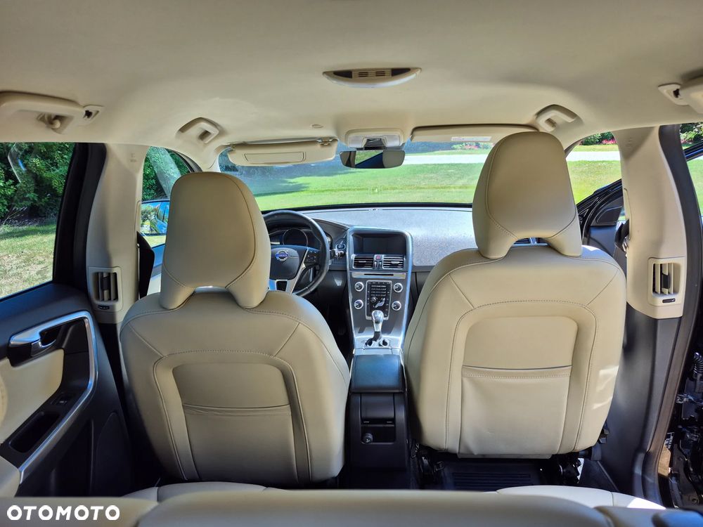Volvo XC 60 D4 Drive-E Momentum - 7
