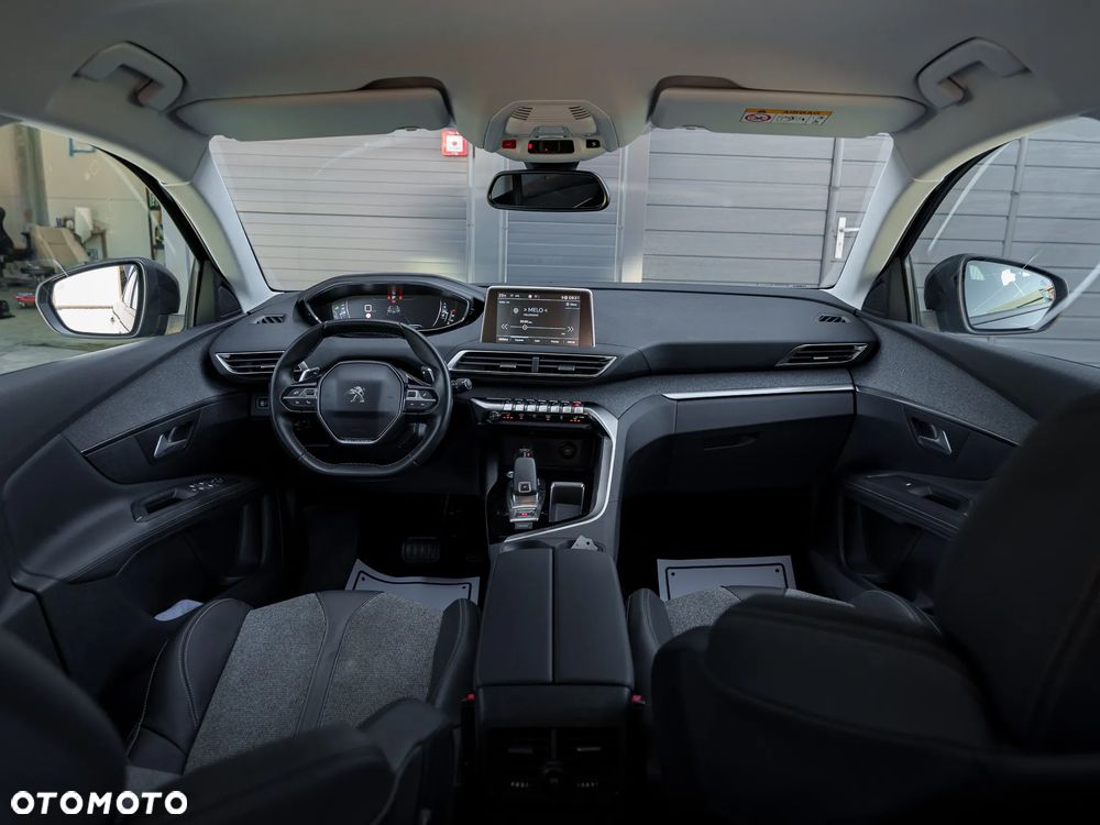 Peugeot 3008 1.5 BlueHDi Allure S&S EAT8 - 18