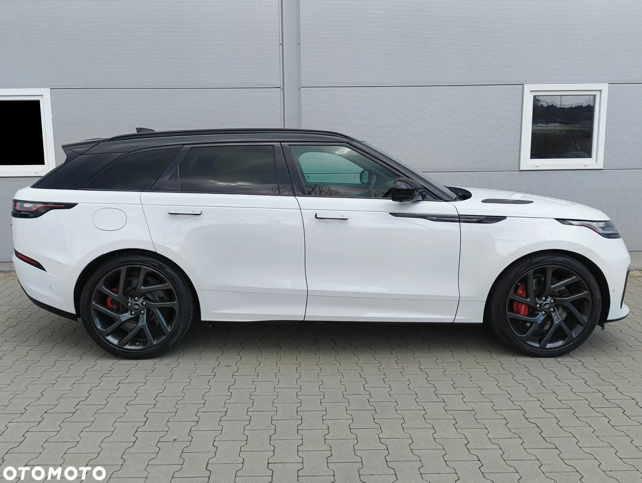 Land Rover Range Rover Velar 5.0 V8 S/C SV AB Dynamic - 4