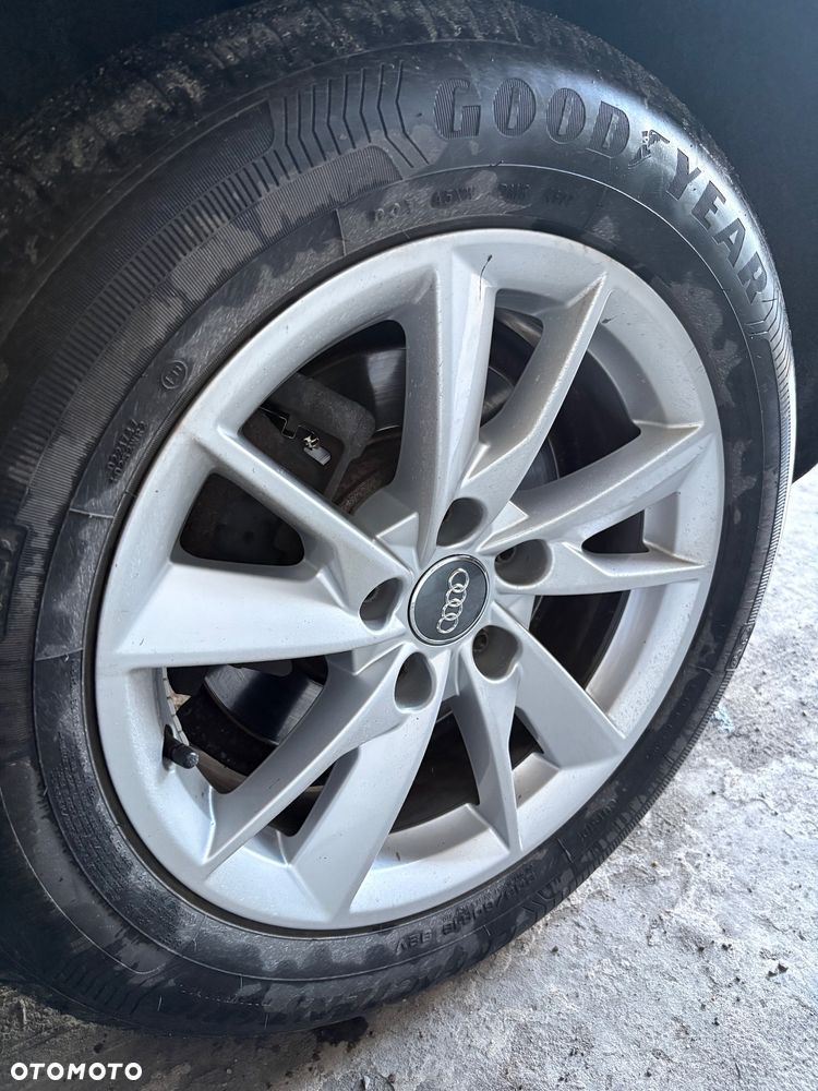 Audi A4 Avant 2.0 TDI Multitronic - 19