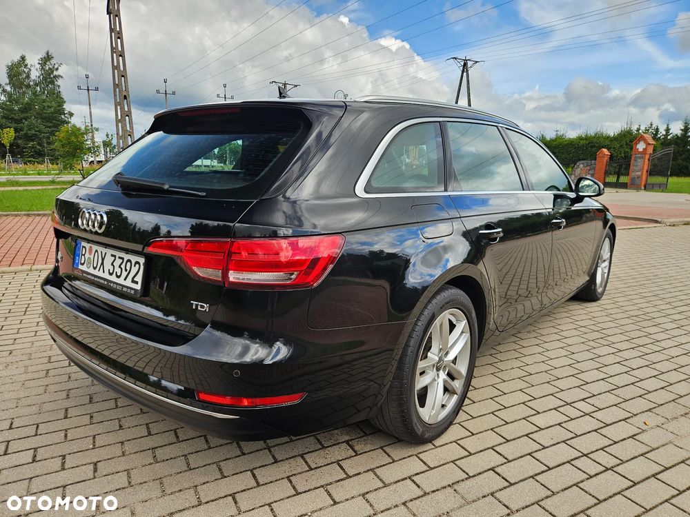 Audi A4 Avant 2.0 TDI ultra S tronic - 4