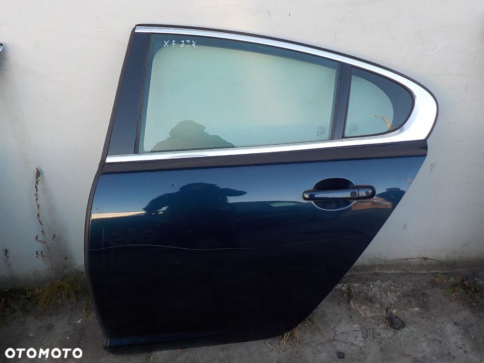 JAGUAR XF DRZWI LEWY TYŁ LEWE TYLNE JJX