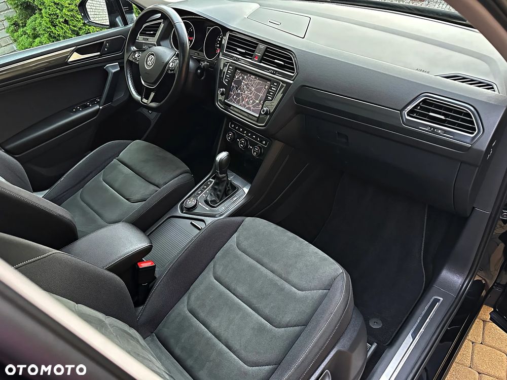 Volkswagen Tiguan 2.0 TDI SCR 4Motion (BlueMotion Techn.) DSG Highline - 25
