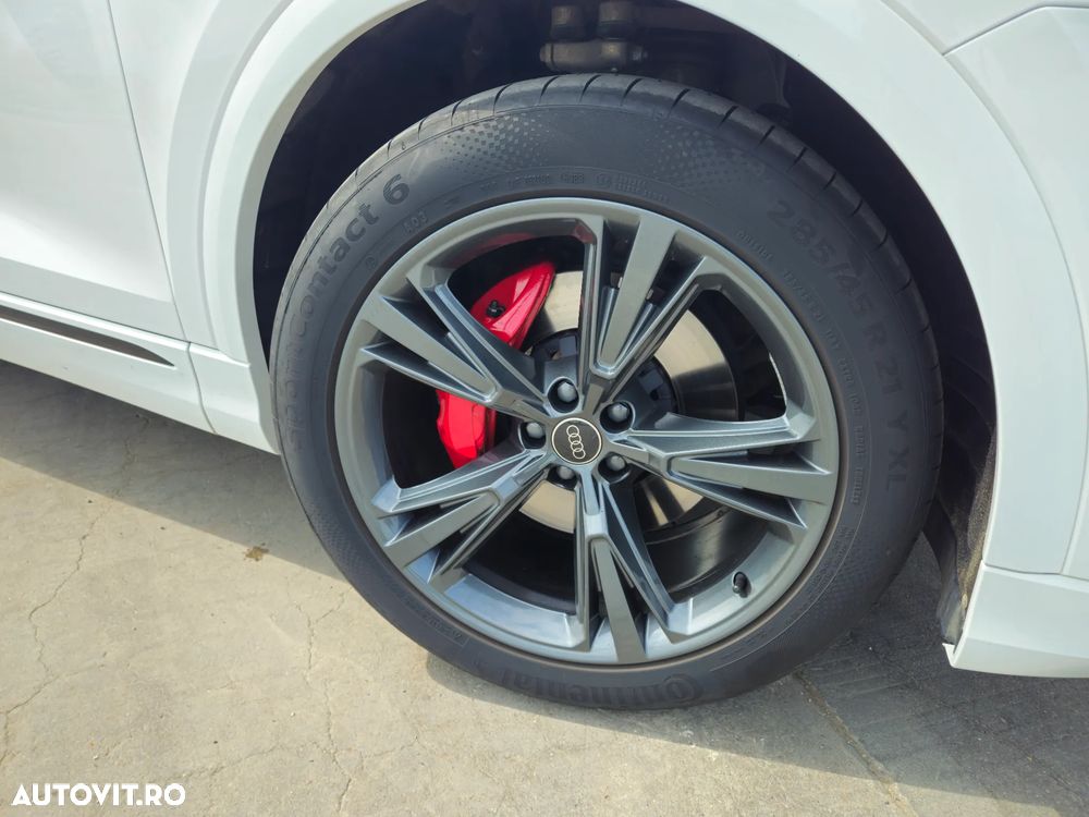 Audi Q8 55 TFSI quattro Tiptronic MHEV - 8