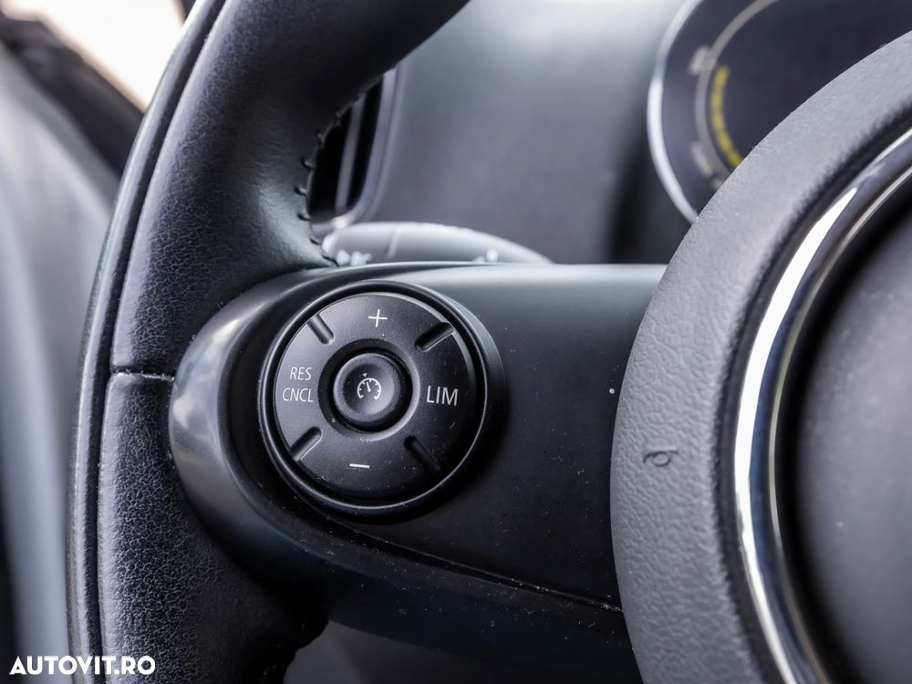 Mini Countryman Cooper SE ALL4 AT - 20
