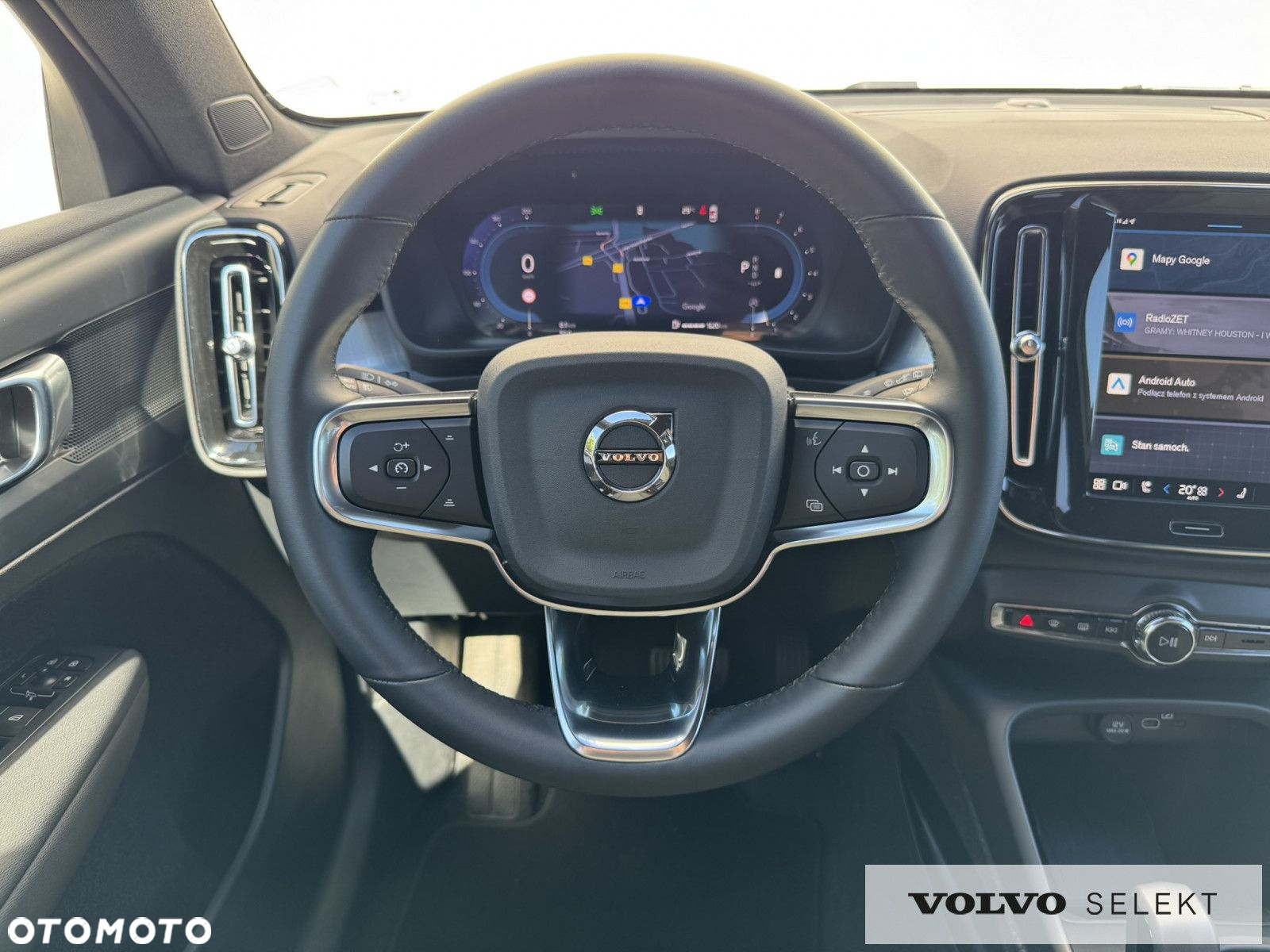 Volvo XC 40 B4 Core - 16