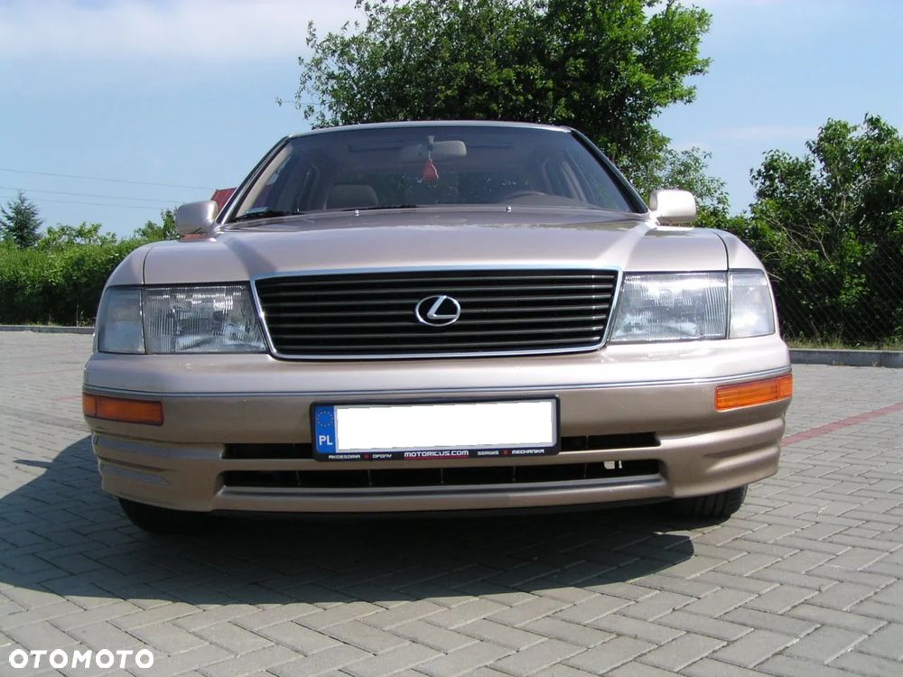 Lexus LS - 8