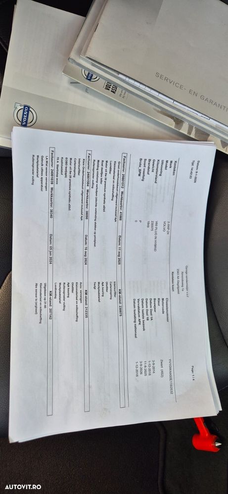 Volvo V60 D6 Plug-In-Hybrid AWD Geartronic Summum - 29