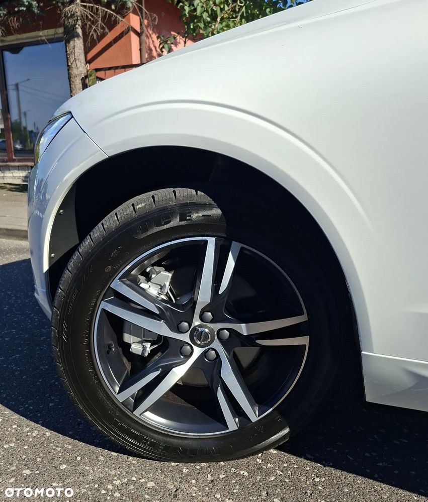 Volvo XC 60 D4 AWD Geartronic RDesign - 33