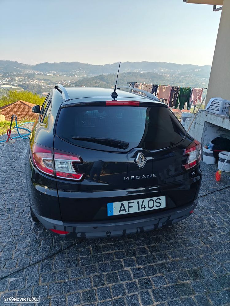 Renault Mégane Sport Tourer ENERGY dCi 110 EDC BOSE EDITION - 1